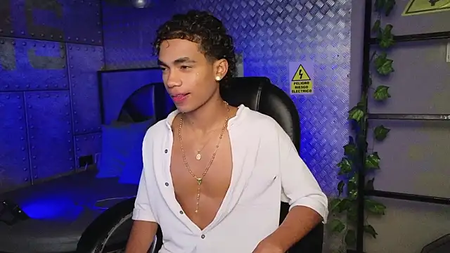 AlanCutee Webcam-Show