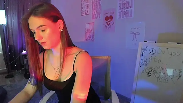 luna_lust_212's Live XXX Chat