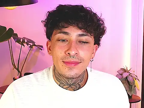 stevennavarro Chat XXX live