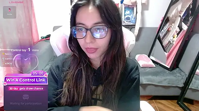 Czat XXX na żywo – Maggie_Fox3