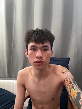 zzzzppp3 Chat XXX live