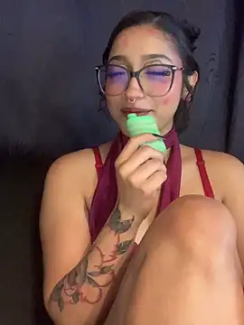 LilithMonette webkamerás műsora