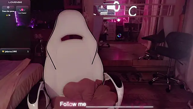 Chat XXX ao vivo de AnnieGOld_