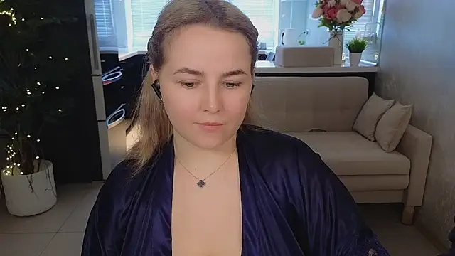 Mira_Mermayd's Live XXX Chat