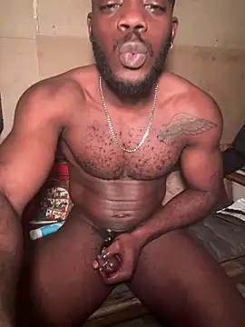 Bigpapiq 在線直播表演