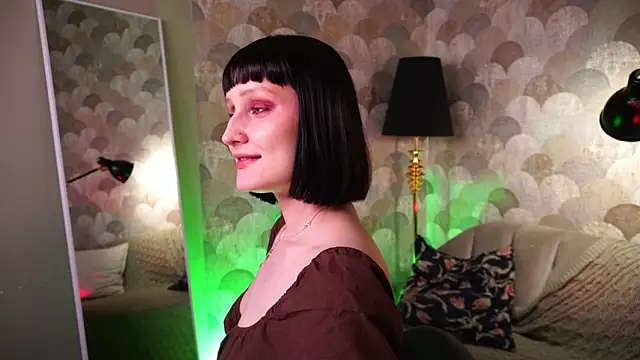 Chat +18 de Velvet_Lily ao vivo