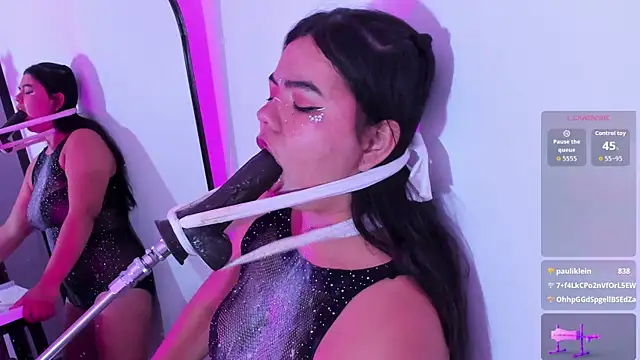 klhoe_boobsのライブXXXチャット