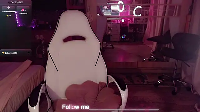 XXX chat uživo modela AnnieGOld_