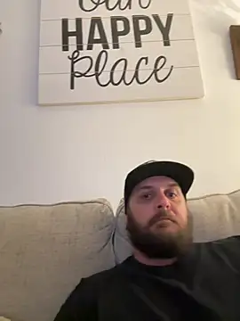 NoahDogg Show in webcam