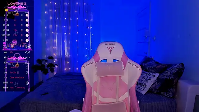 AnyaTaylor_ Live XXX-Chat