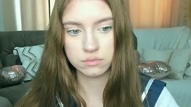 Erica_Kiss élő XXX-chatje