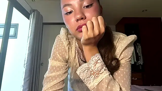 kamila_18_french's Live XXX Chat