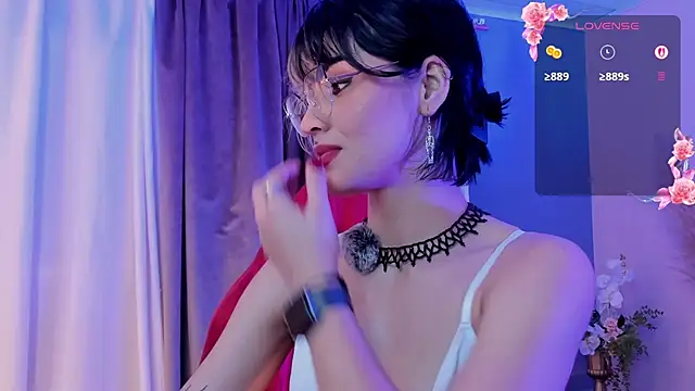 Chat +18 de La_Diabla_111_ ao vivo