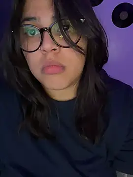 Chat +18 de miacanela_xo ao vivo