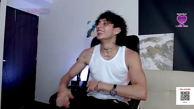 Chat XXX en directo de Jay_Taylor1_