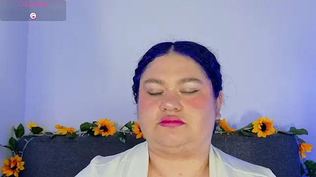 Онлайн чат XXX lunitaa0