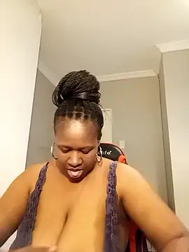 bustylisa1983 Live XXX-Chat