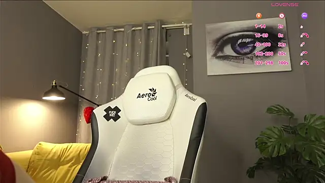 Pokazy przed kamerką – Megany