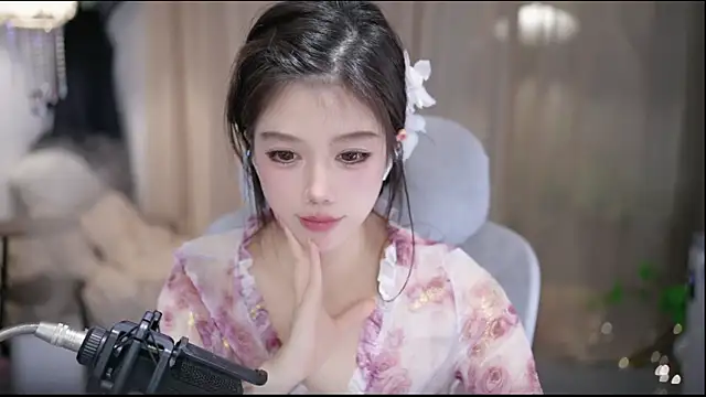 Cecily: απευθείας συνομιλία ΧΧΧ