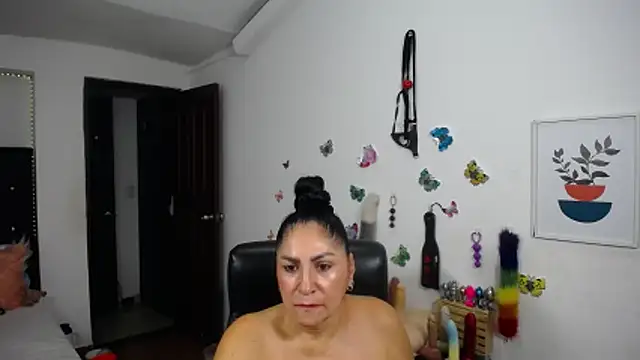 mature_bigboobs10 现场XXX聊天