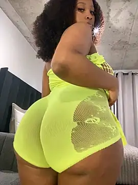 Pokazy przed kamerką – Mercedes_555