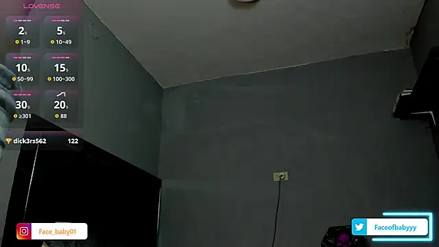 facebaby1 élő XXX-chatje