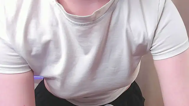 XXX chat uživo modela EdythElswick