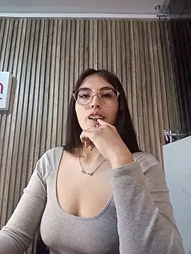 Chat XXX ao vivo de Valk_submissive