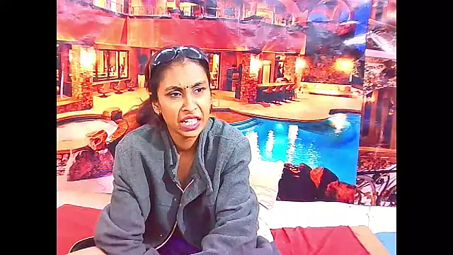 Онлайн чат XXX IndianSexyButt