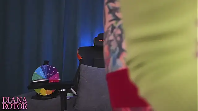 diana_rotor: онлайн-секс-чат