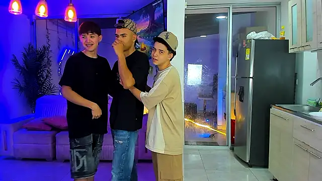 Houseofwarrios লাইভ XXX চ্যাট