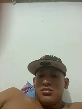 GeorgiandCoi 即時 XXX 聊天