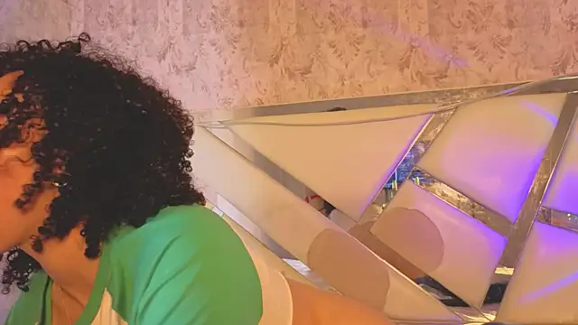 دردشة Benny_and_Mark الجنسية المباشرة