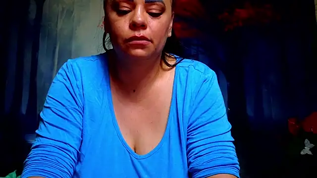 Živý XXX chat ElizabethEven