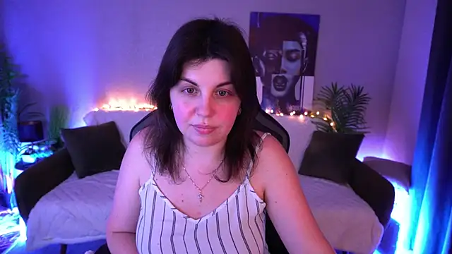 دردشة MirandaWong الجنسية المباشرة