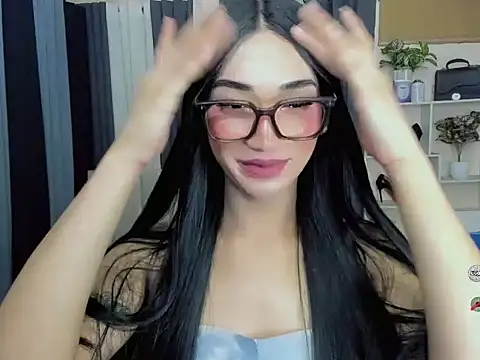 FyangFoxx's Live XXX Chat