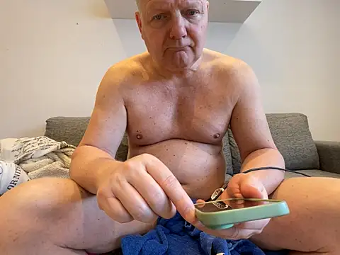 Chatroom XXX en direct de The_Oldbull