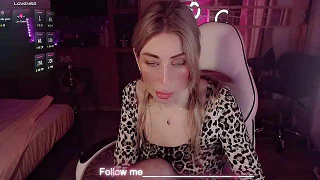 Živý XXX chat AnnieGOld_