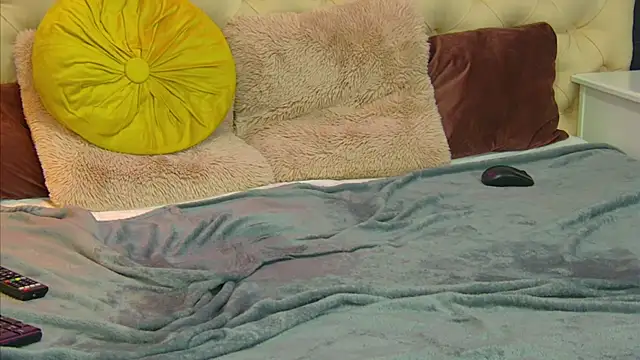 TaniaKaverina live XXX chat