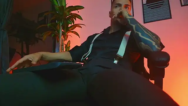 ALPHA_DOMINUS_ Webcam show