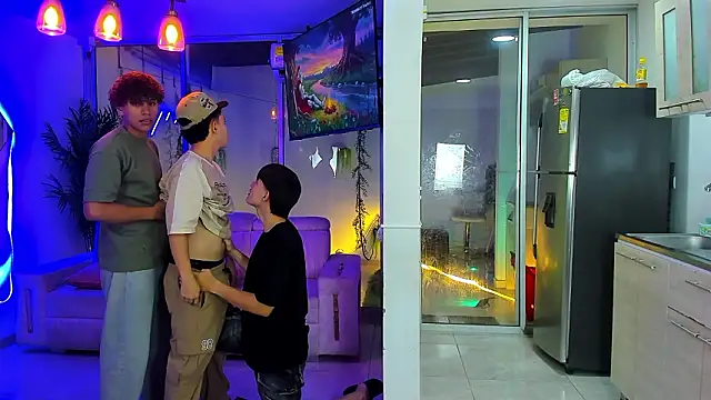 โชว์เว็บแคมของ Houseofwarrios