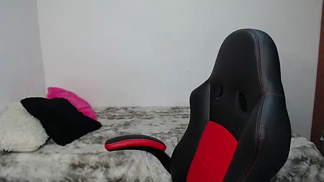 Rimuru17's Live XXX Chat