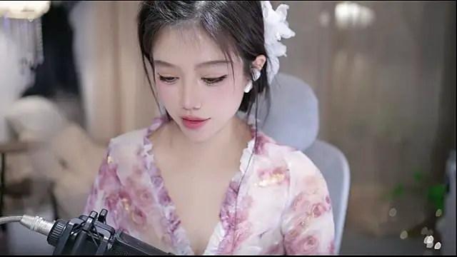 Cecily 网络视讯表演