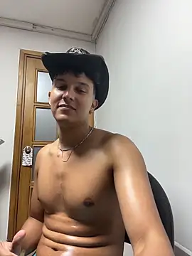 Sembang XXX Secara Langsung Leo_Savage_