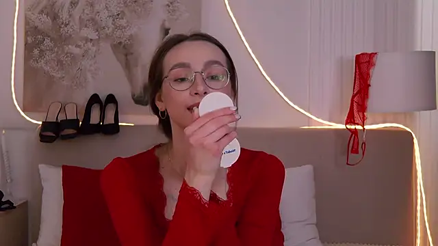 Emily_Simon 라이브 XXX 채팅