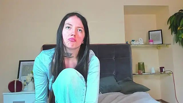 AdrianaCult Live XXX-Chat