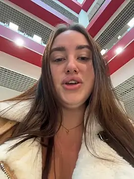 KiraSunshine Chat XXX live