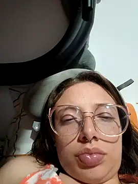 linda-schmidt Chat XXX live