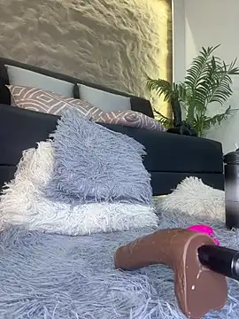 Isa__Blanc Chat XXX live