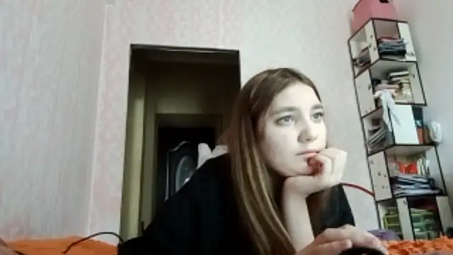 JanineThielman Chat XXX live